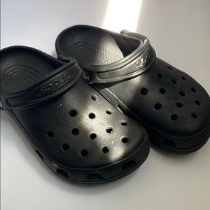 black crocs